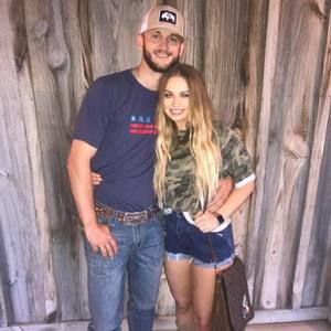 Meet your Posher, Logan